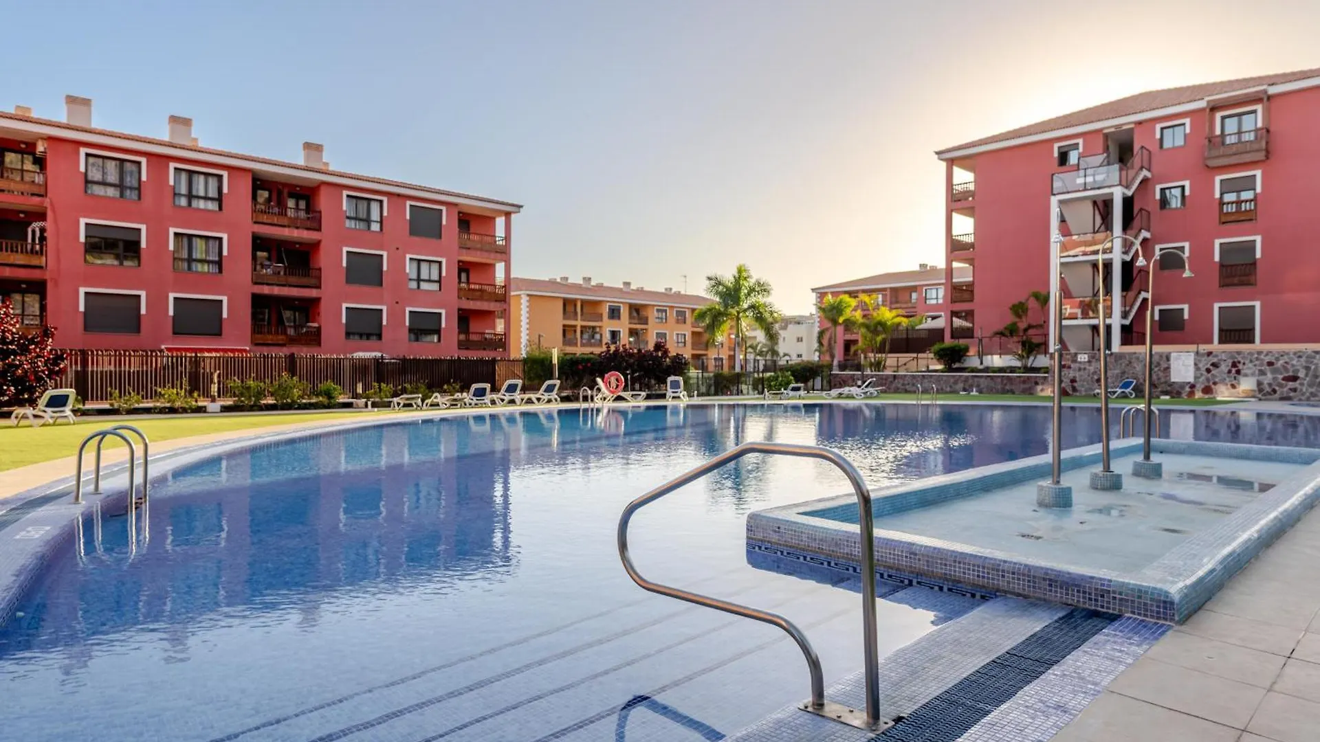 El Mocan Deluxe House - Padel, Pool & Terrace Arona Spanyolország